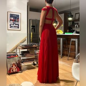 Robe rouge de bal